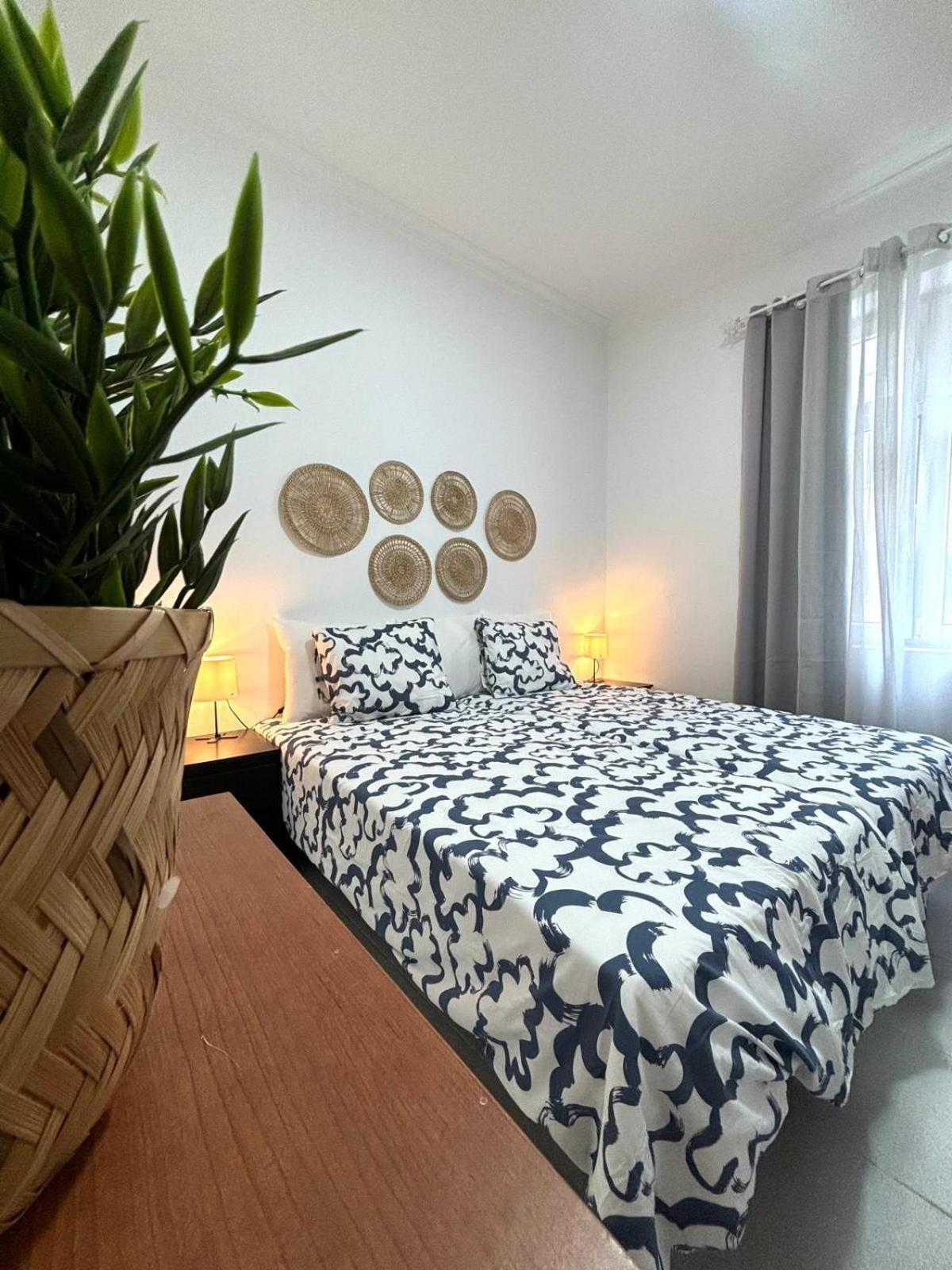 Luis Morote 2-c Apartment *